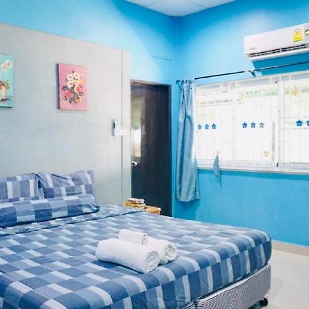 Pasak Holiday Six 2930 Phuket Екстериор снимка